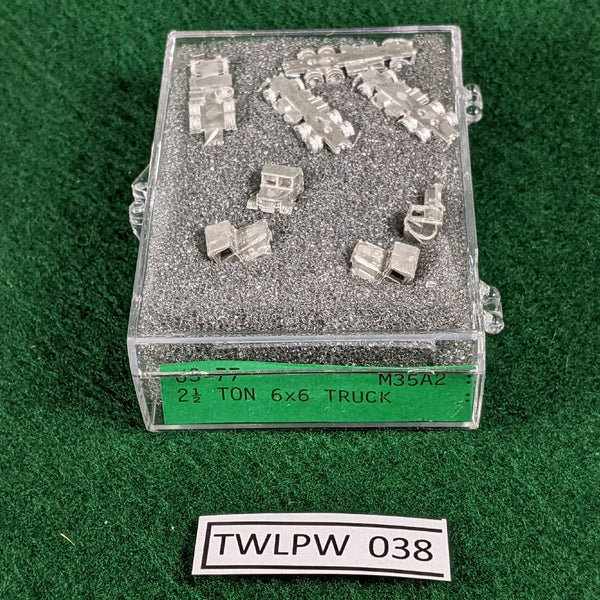 US M35A2 2.5 ton 6x6 Trucks - sealed box - C in C US-77 - Microarmour 1/285 or 6mm