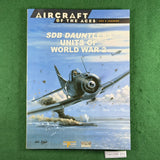 SBD Dauntless Units of World War 2 - Aircraft of the Aces 33 - Osprey - Softcover