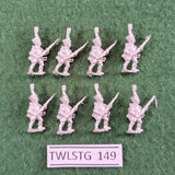 French: Light Infantry (Leger): Carabinier, Chasseur or Voltigeur in Shako with Front Plume - PN79 - Essex Miniatures - 15mm