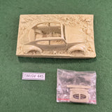 Destroyed German Car (Africa) scenic base - D35002 - Black Dog - 1/35