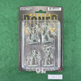 Beastmen (4) - 44152 - Reaper Bones Black - Reaper Miniatures