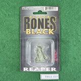 Dark Elf Priestess - 44071 - Reaper Bones Black - Reaper Miniatures