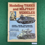 Modelling Tanks and Military Vehicles - Sheperd Paine - Kalmbach Books - Softcover