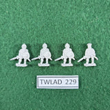 Scottish Swordsmen - LS24 - East Front Miniatures - 15mm