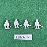 Scottish Swordsmen - LS24 - East Front Miniatures - 15mm