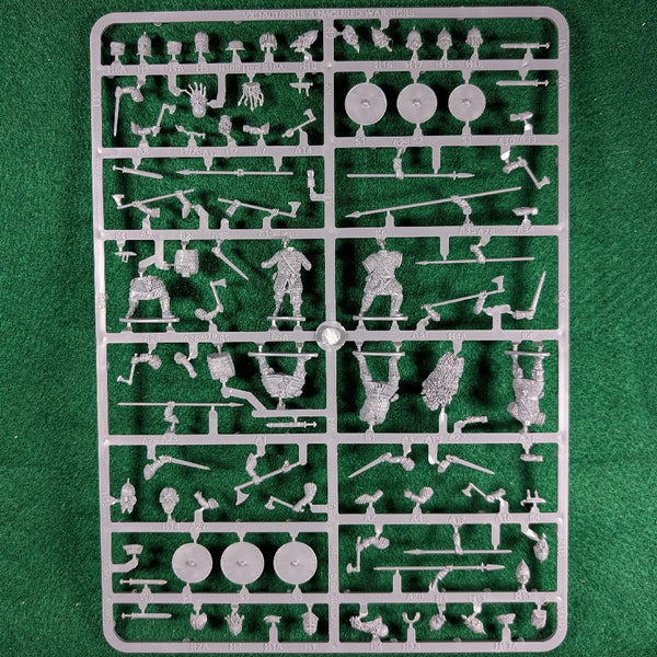 Rus Armoured/Command Warrior Sprue - 6 figures - Victrix