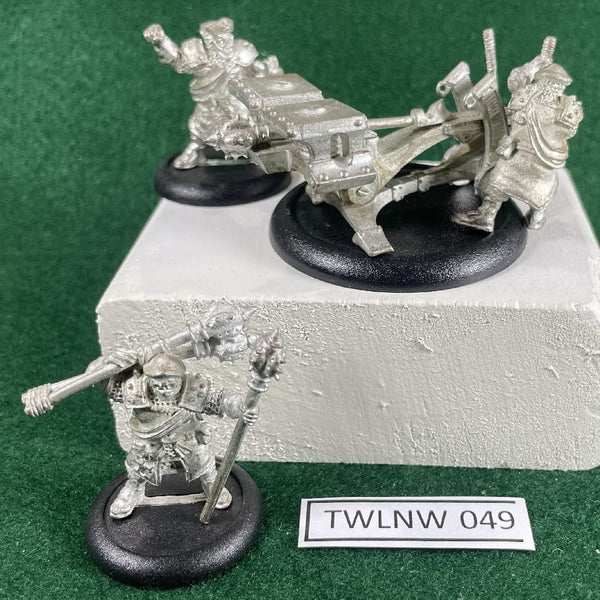 Protectorate Deliverer Sunburst - Menoth - Warmachine - PIP32026 - 3 figures + machine