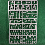 Cultists II (Females) for Frostgrave - one sprue - 5 plastic figures