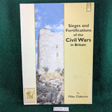 Sieges and Fortifications of the Civil Wars in Britain - Mike Osborne - Softcover