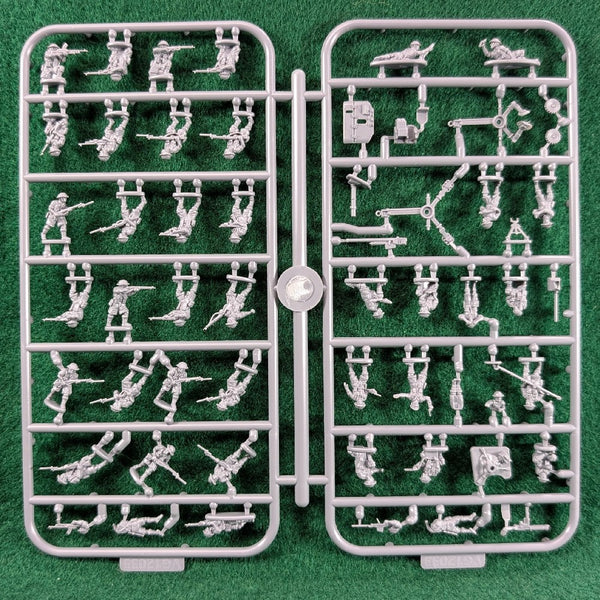 British 8th Army Infantry 12mm - 1/144 one sprue - 41 figures - Victrix