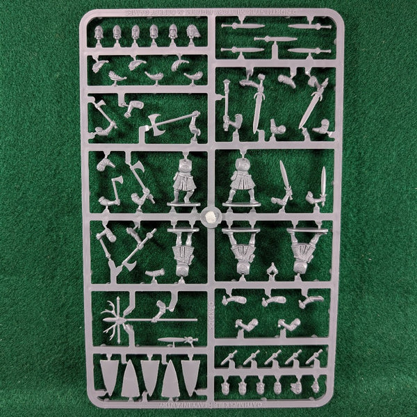 Oathmark Elf Heavy Infantry sprue - 5 figures