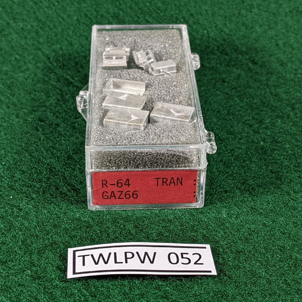Soviet GAZ 66 transports - sealed box - C in C R-64 - Microarmour 1/285 or 6mm
