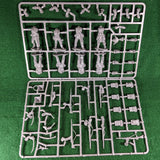 54mm British Peninsular Infantry Flank Co Sprue - 8 figures - Victrix